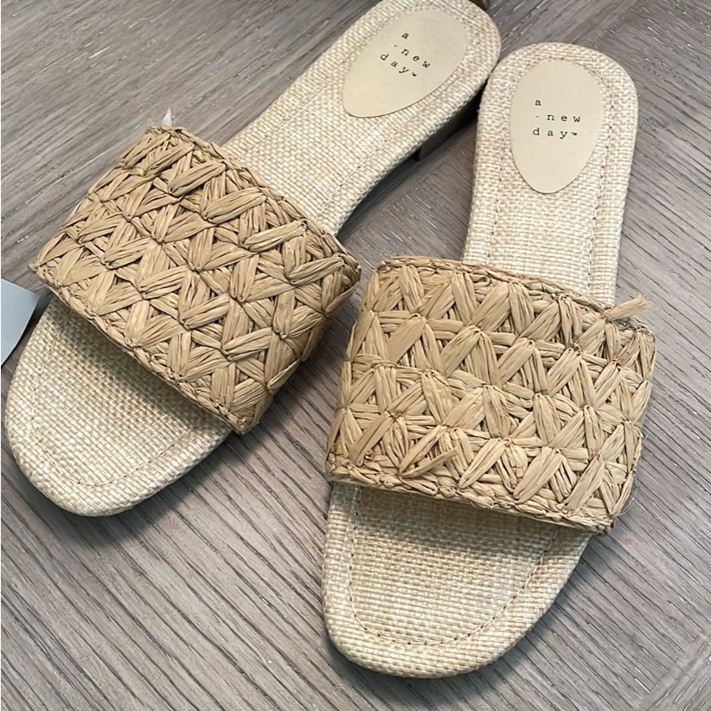 a new day Tan Woven Slide Sandals size 11